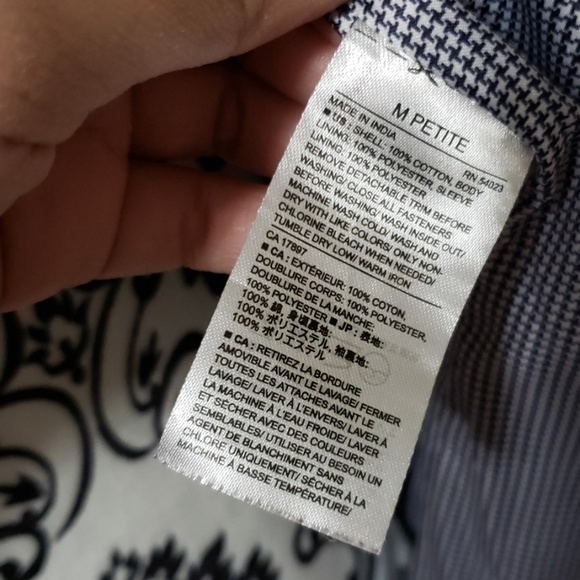 Banana Republic Factory Burgundy Trench Coat - Picture 5 of 5